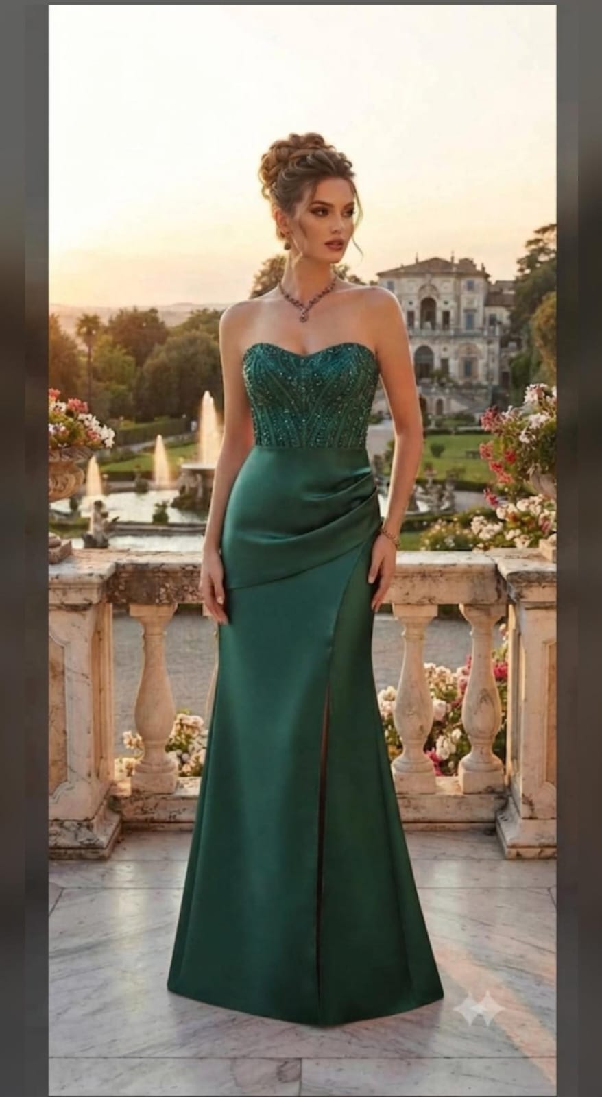 Vestido Longo com Corpo Bordado Verde Esmeralda